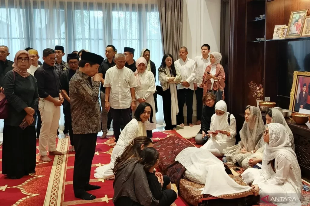 Keluarga Tanri Abeng mengucapkan terima kasih atas support yang diberi