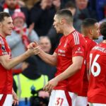 Nottingham Forest Sikat Southampton, Pepet Arsenal di Klassemen